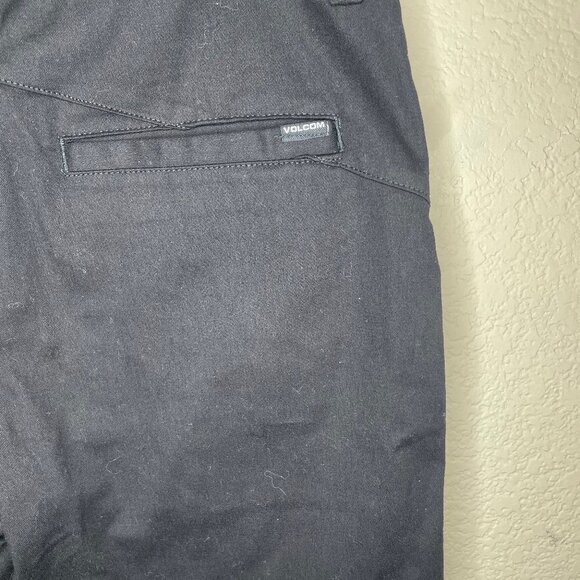 Volcom Men's Jet Black Modern Stretch Skater Shorts Sz 30 Outdoors Grunge NWOT - Picture 3 of 11
